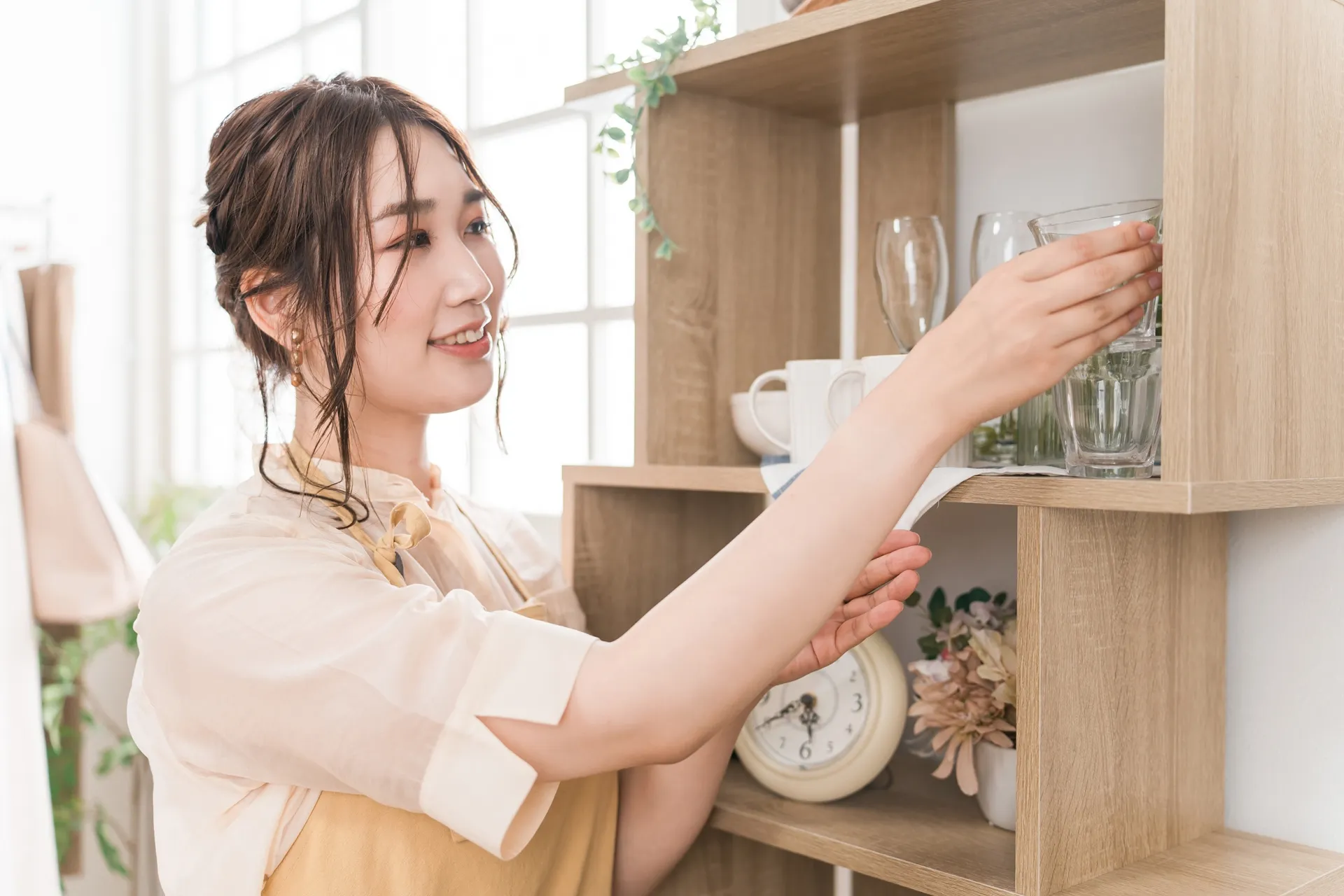部屋の雰囲気を変えるには？気軽にできる模様替えのポイント